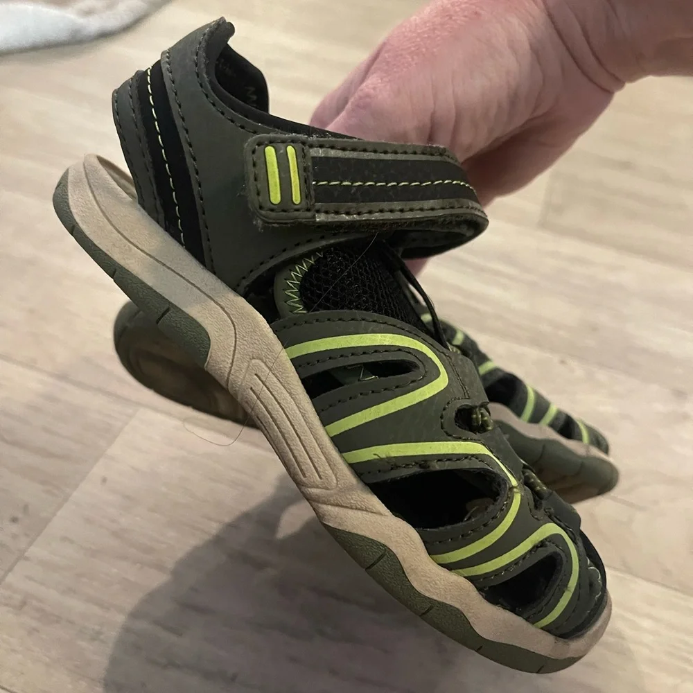 wonder nation kids toddler green strappy sandals sz 10
